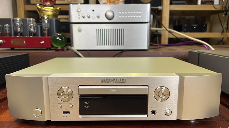 đầu network streamer CD Player Marantz ND8006