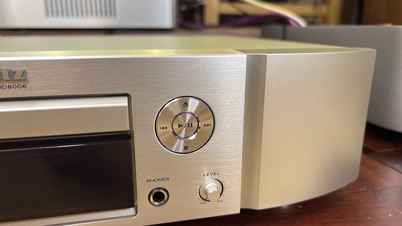 đầu network streamer CD Player Marantz ND8006