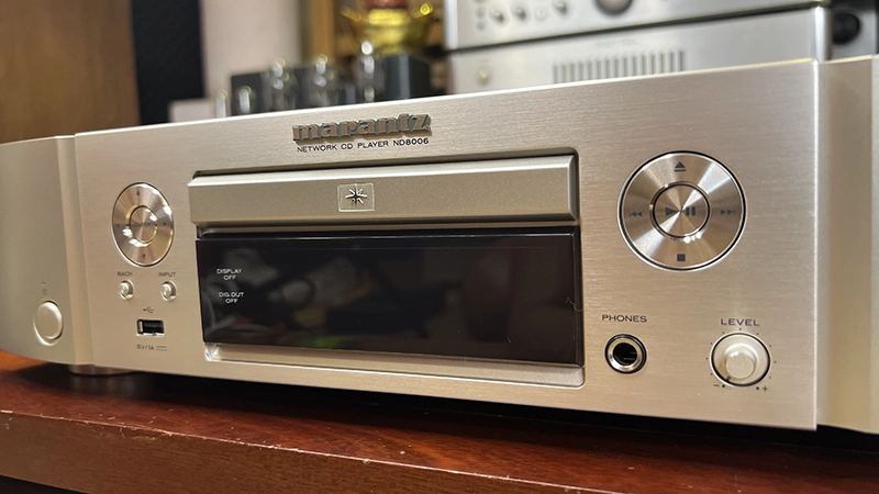 đầu network streamer CD Player Marantz ND8006