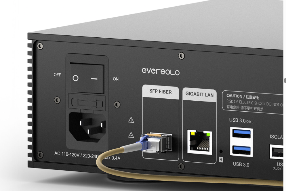 cổng SFP Fiber trang bị trên đầu phát nhạc số Streaming Transport Eversolo T8