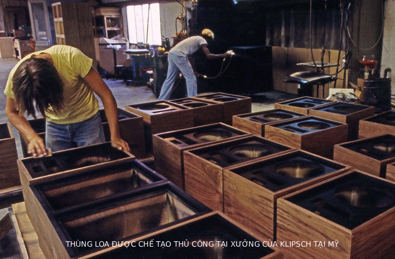 Klipsch Heresy IV Chế Tác Thủ Công