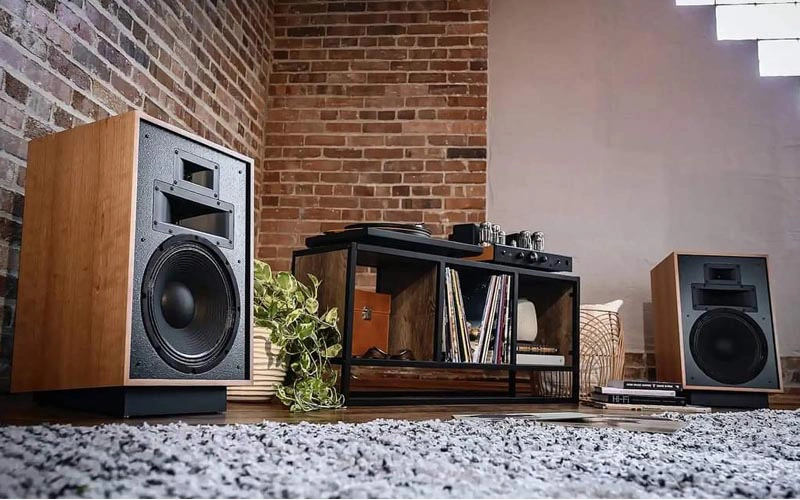 Loa-Klipsch-Heresy-IV