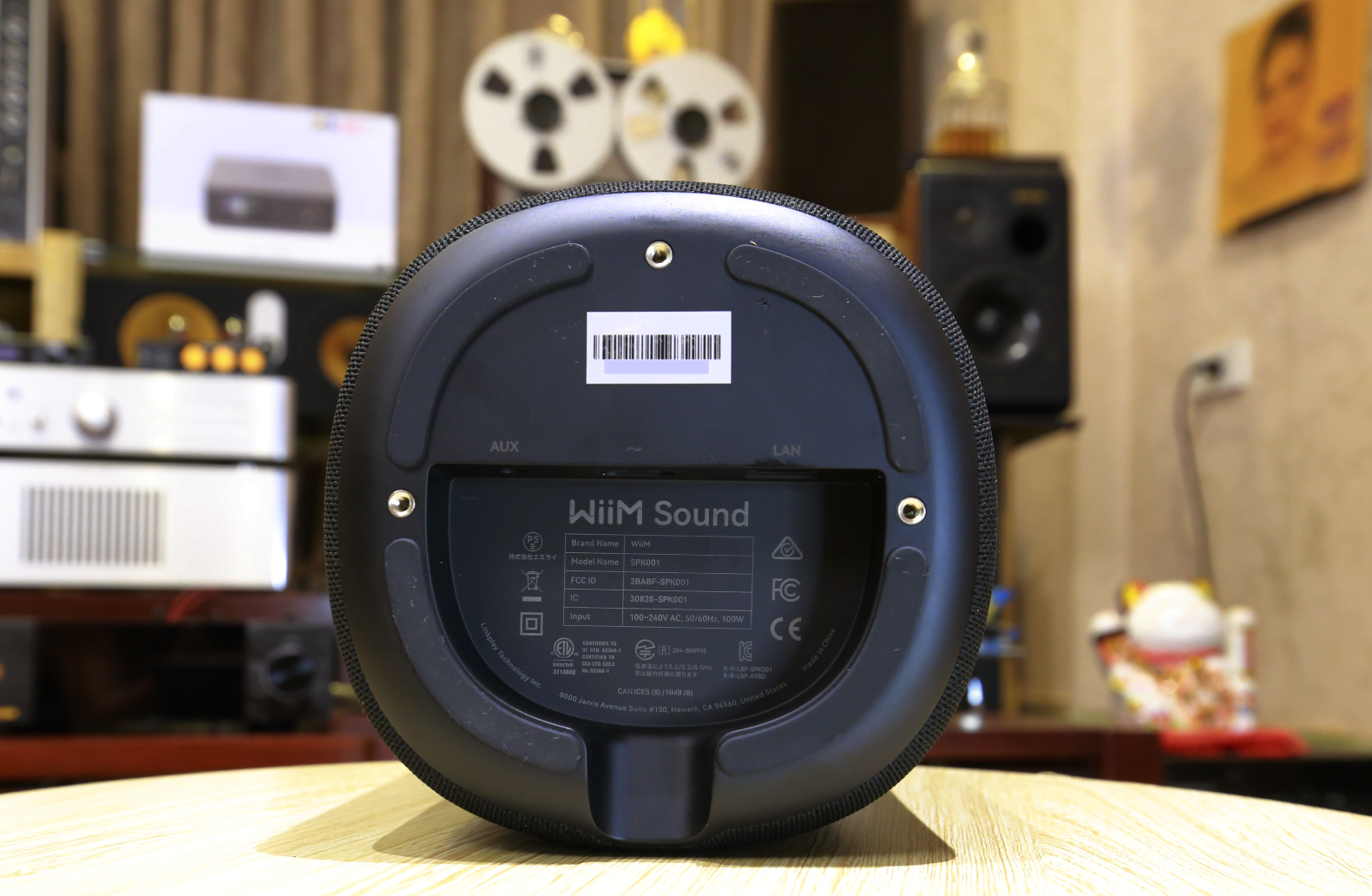 Loa Wiim Sound mặt đáy 
