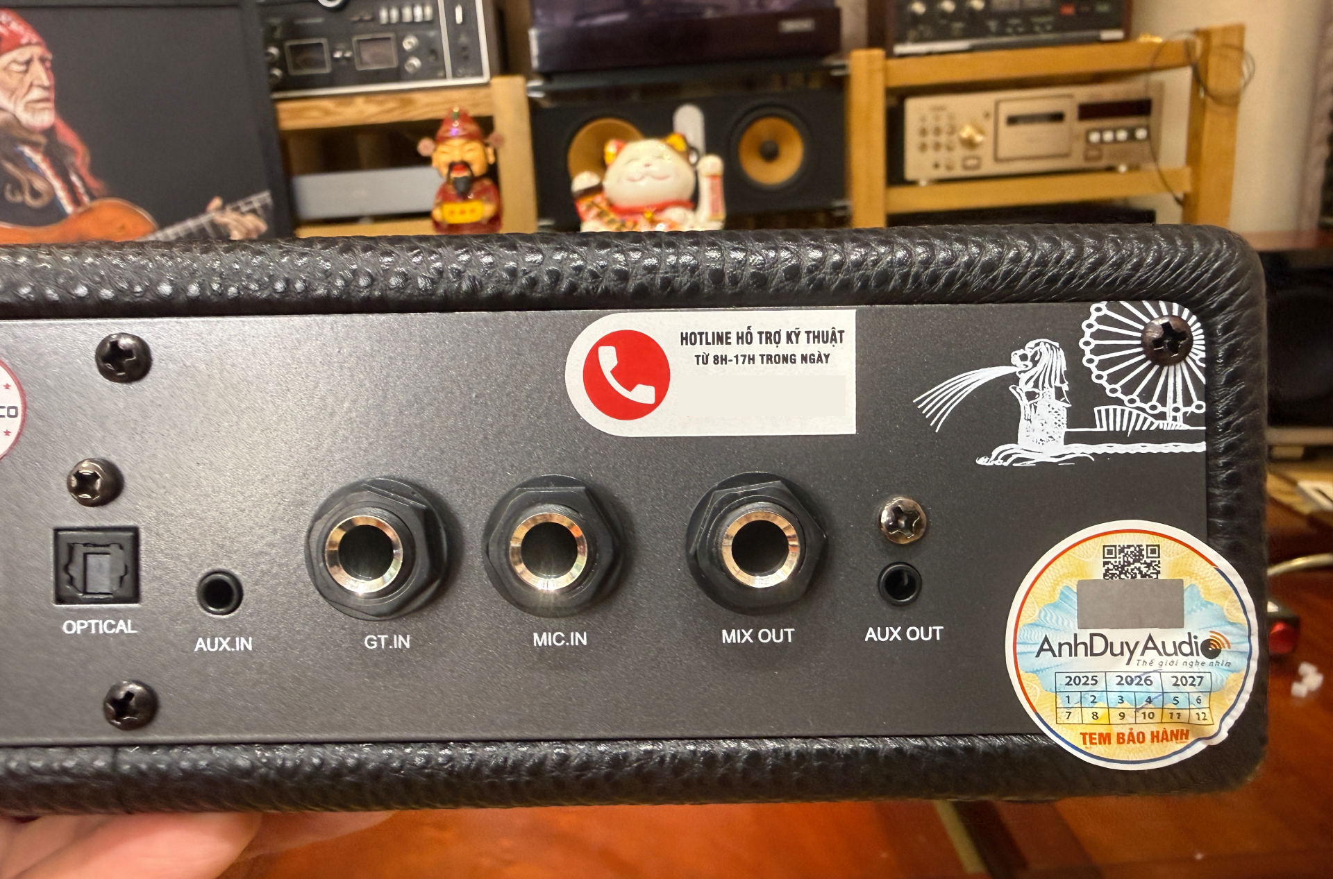 Vang số tích hợp ngõ vào cho Guitar điện 